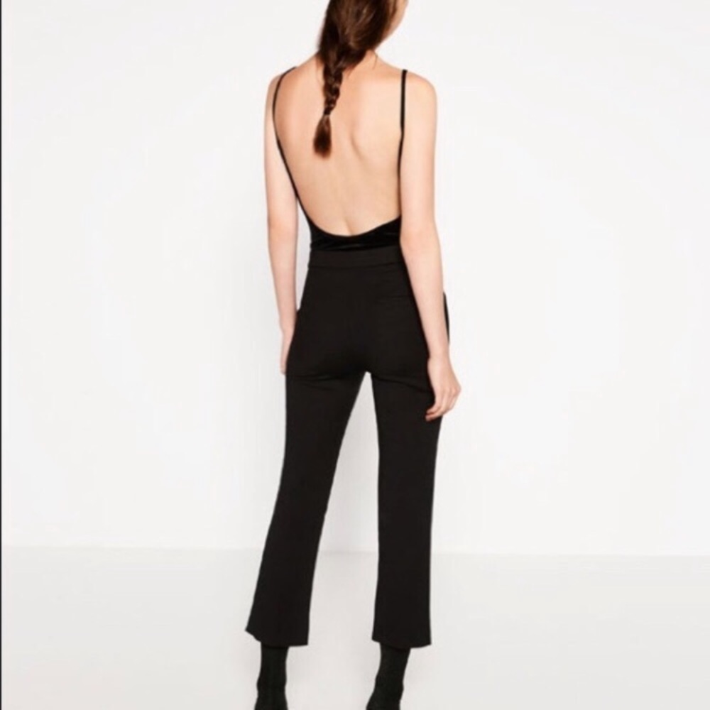 🌿 NWOT Black Zara Cropped Pants/Trousers